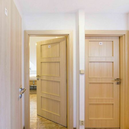 Magnolia Apartments With Wellness Praga Esterno foto